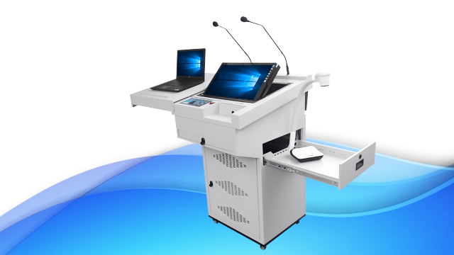 Mettalic Podium